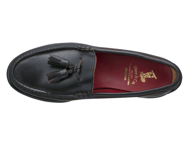 Regal Shoe & Co.のブラックラピド製法でクロムエクセル製のローファー 